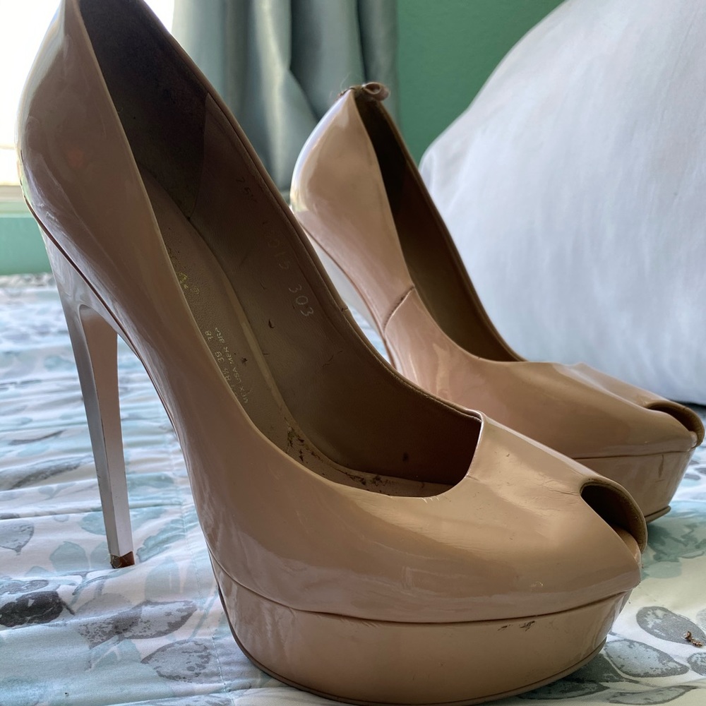 Andrea Heels - Picture 3 of 3